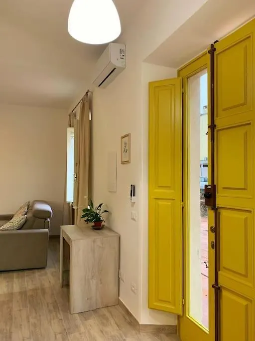 Nuovissimo A 300 Mt Dalle Mura Con Posto Auto Lucca Italy